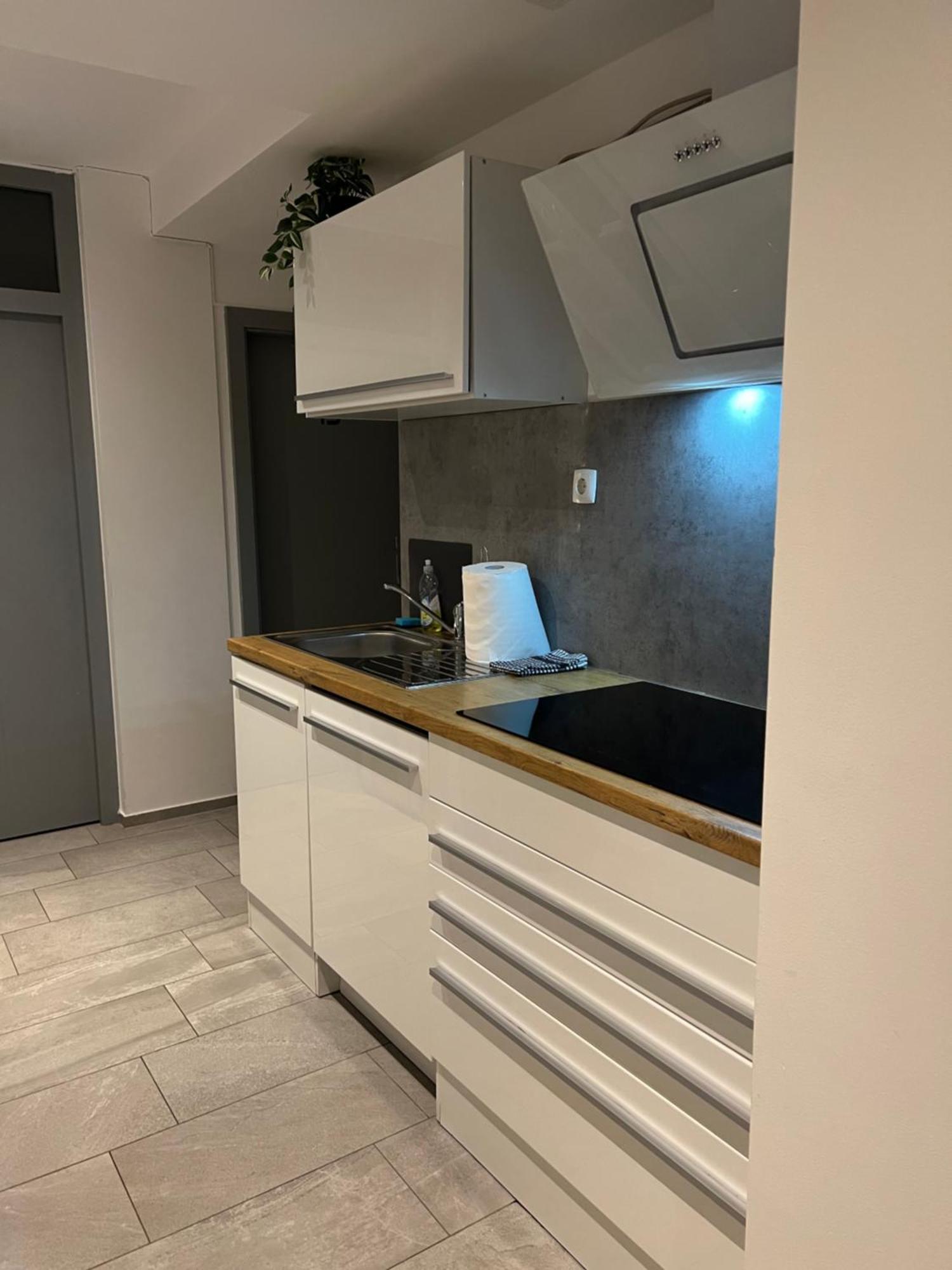 New Modern App Apartment